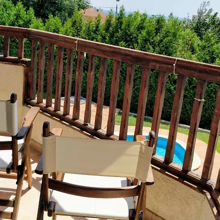 морски бриз Хотел