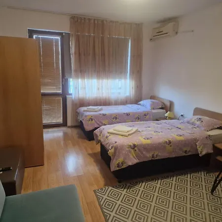 Hotel Morski Briz 2*