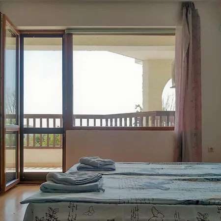 Morski Briz Hotel