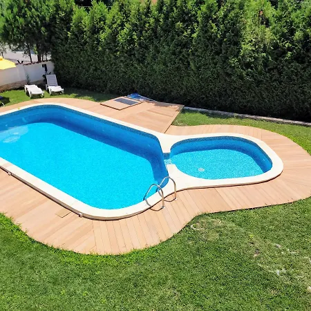 морски бриз Хотел